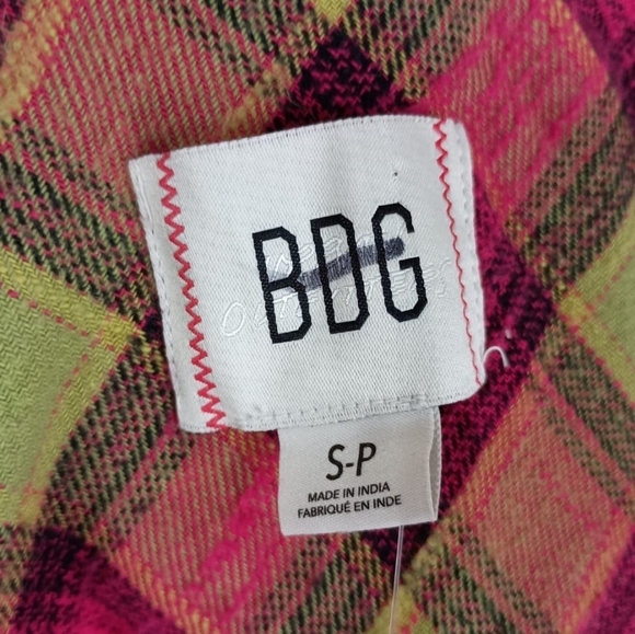 NWOT BDG Urban Outfitters One Way Or Another Plaid Flannel Shirt Size Small - Picture 12 of 15